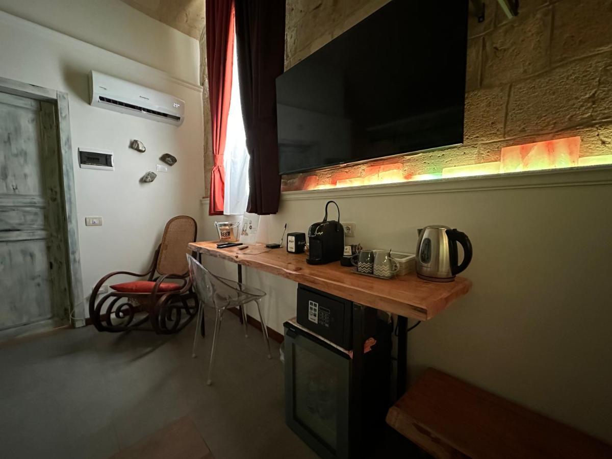 The Bridge Suites Γκραβίνα Εξωτερικό φωτογραφία