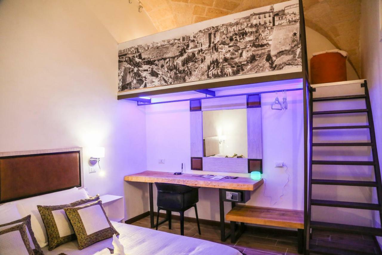 The Bridge Suites Γκραβίνα Εξωτερικό φωτογραφία